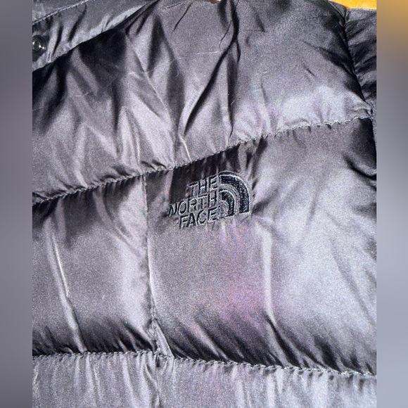 The North Face Women's Black Puffer Jacket

NO HOOD - Picture 3 of 4